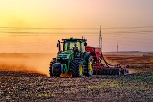 Traktor kasko 300x200